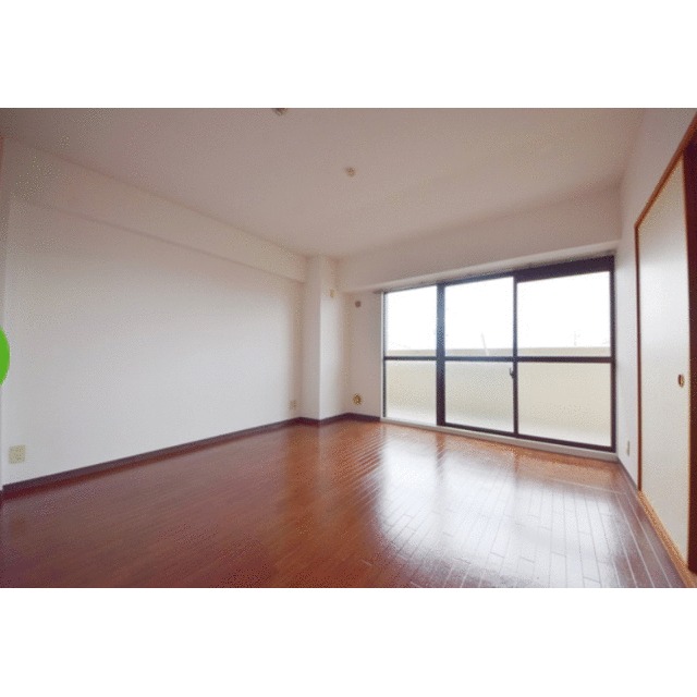 ��ʌ��������܎s��΋擌��΂S���ڂ̃}���V�����̋��ԁE���r���O