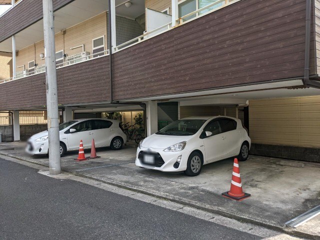 ��ʌ��������܎s��΋�{���R���ڂ̃A�p�[�g�̒��ԏ�