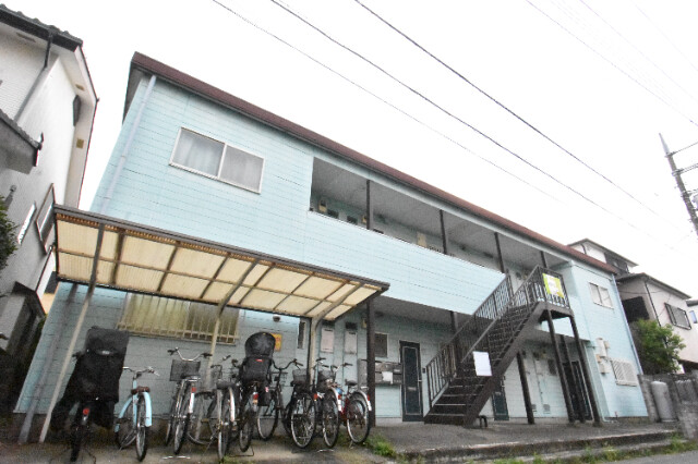 ��ʌ��������܎s�����擌��{�S����71-2�̃A�p�[�g�̌����O��