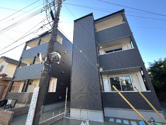 ��ʌ��������܎s�������a�c���Q���ڂ̃A�p�[�g�̌����O��