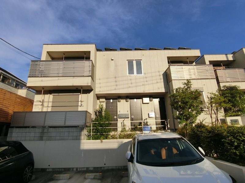 ��ʌ��������܎s���搼��{�R����44-5�̃}���V�����̌����O��