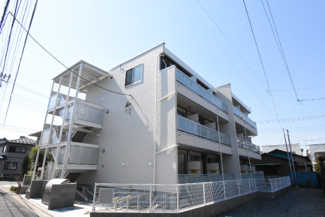 ��ʌ��������܎s��{��听���R���ڂ̃}���V�����̌����O��