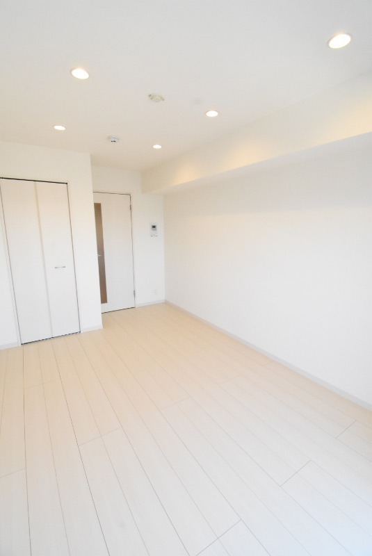 ��ʌ��������܎s��{��听���R���ڂ̃}���V�����̋��ԁE���r���O