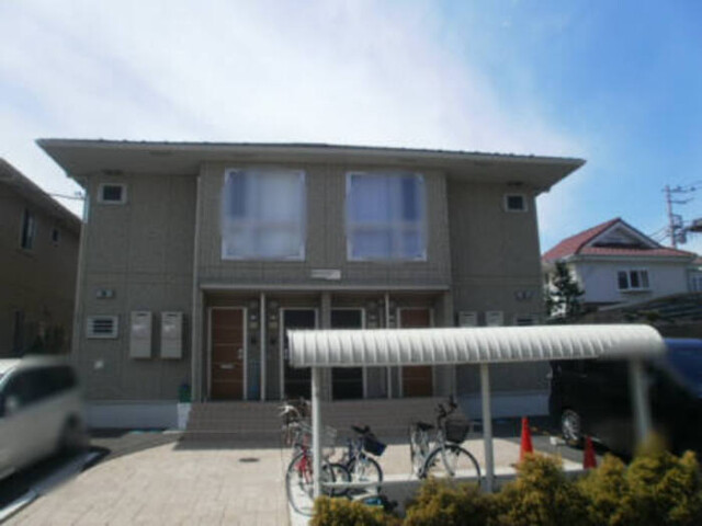 ��ʌ�����s����T����18-2�̃A�p�[�g�̌����O��