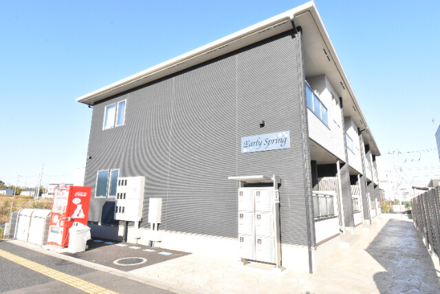 ��ʌ��������܎s�΋�厚����c�̃A�p�[�g�̌����O��