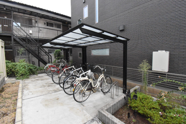 ��ʌ�����s����P���ڂ̃A�p�[�g�̂��̑�