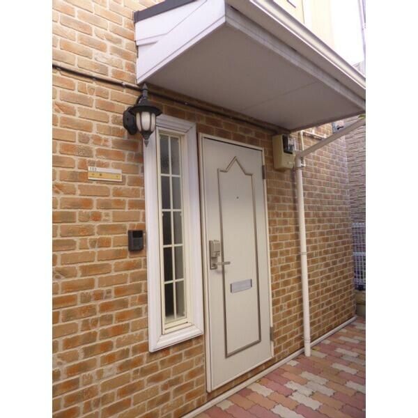 ��ʌ��������܎s��{��听���Q���ڂ̃e���X�n�E�X�̃G���g�����X