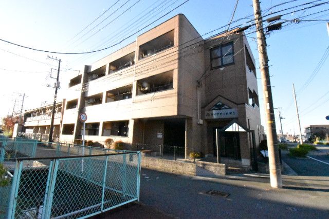 ��ʌ�����s�厚���s����792-3�̃}���V�����̌����O��