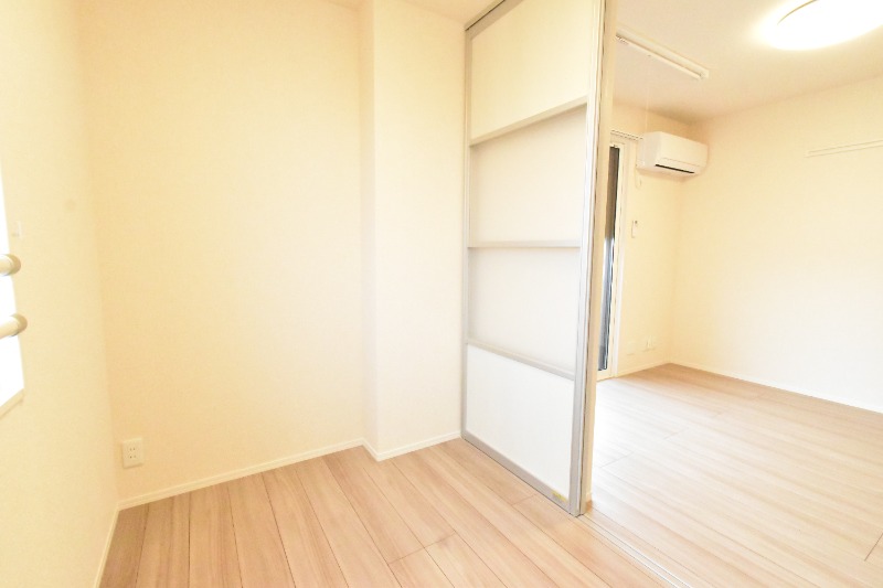 ��ʌ��������܎s���搼��{�R���ڂ̃A�p�[�g�̂��̑������E�X�y�[�X