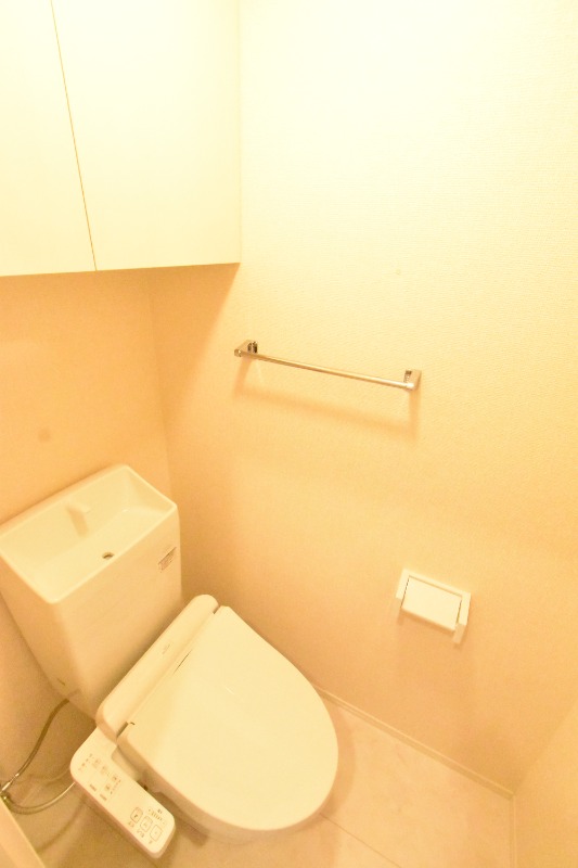 ��ʌ��������܎s���搼��{�R���ڂ̃A�p�[�g�̃g�C��