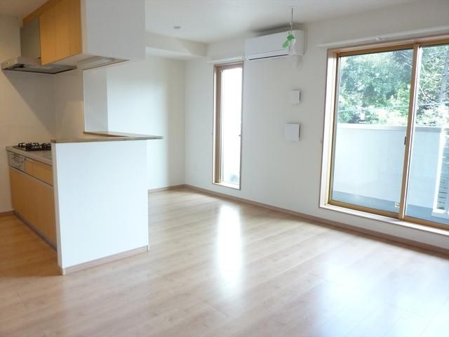 ��ʌ�����s�̉ƂQ���ڂ̃}���V�����̂��̑��ݔ�