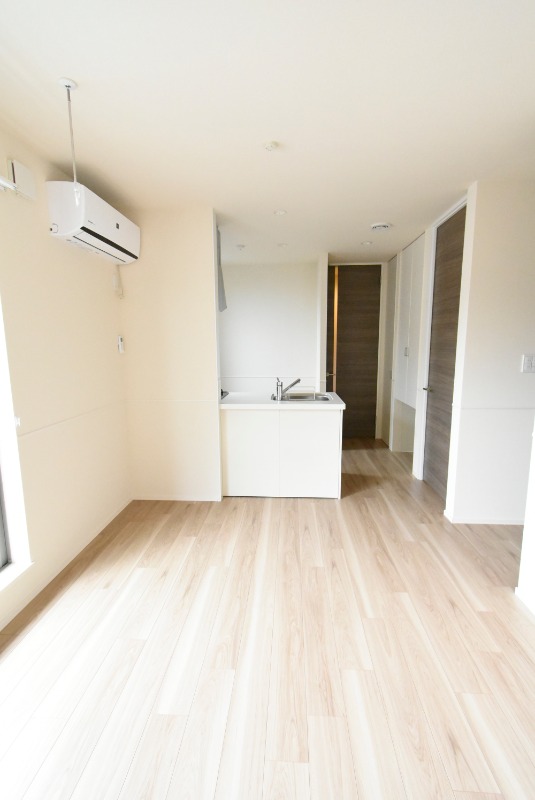 ��ʌ��������܎s��{��x�̓����R���ڂ̃}���V�����̋��ԁE���r���O