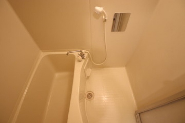 ��ʌ��������܎s��{��O���R���ڂ̃}���V�����̃o�X