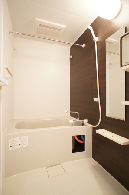 ��ʌ��������܎s�k��{�����R���ڂ̃}���V�����̃o�X