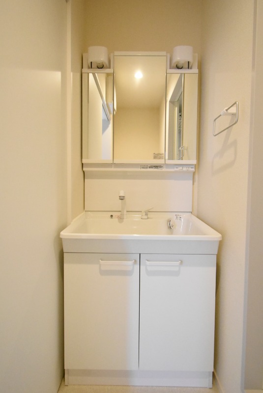 ��ʌ��������܎s��{��x�̓����R���ڂ̃}���V�����̐��ʏ�