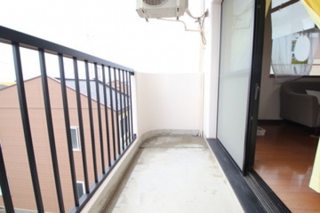 ��ʌ��������܎s��{��O���R���ڂ̃}���V�����̃o���R�j�[