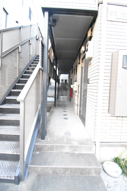 ��ʌ��������܎s�Y�a�擌�������̃A�p�[�g�̃G���g�����X