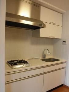 ��ʌ��������܎s�Y�a�捂���R���ڂ̃}���V�����̃L�b�`��