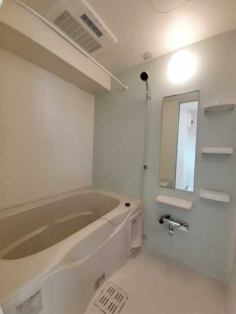 ��ʌ��������܎s����厚�w��̃A�p�[�g�̃o�X