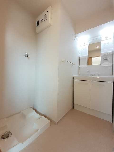 ��ʌ��������܎s����厚�w��̃A�p�[�g�̐��ʏ�