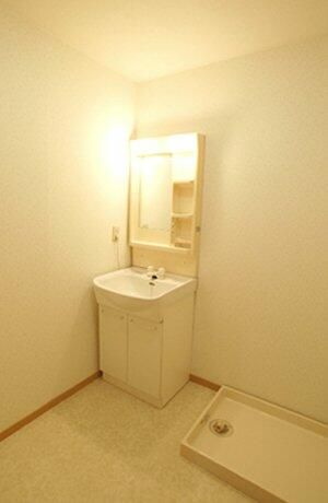 ��ʌ��������܎s������[��R���ڂ̃}���V�����̐��ʏ�