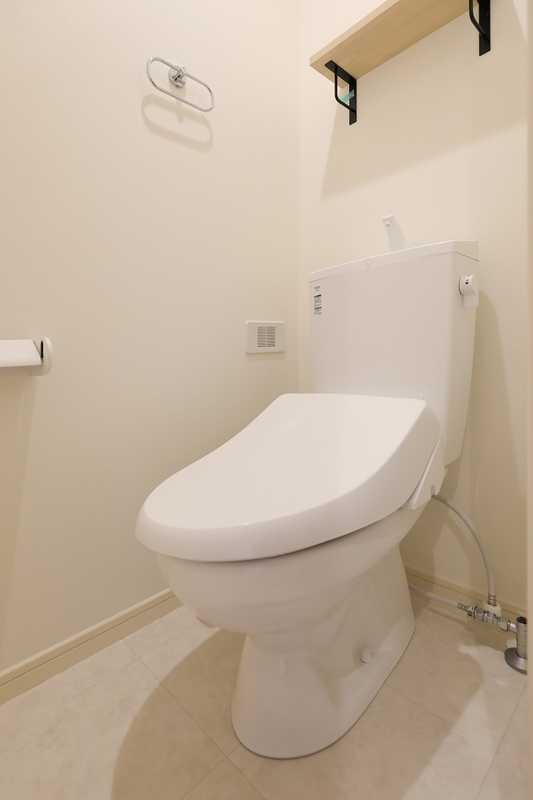 ��ʌ��������܎s�Y�a��哌�Q���ڂ̃e���X�n�E�X�̃g�C��