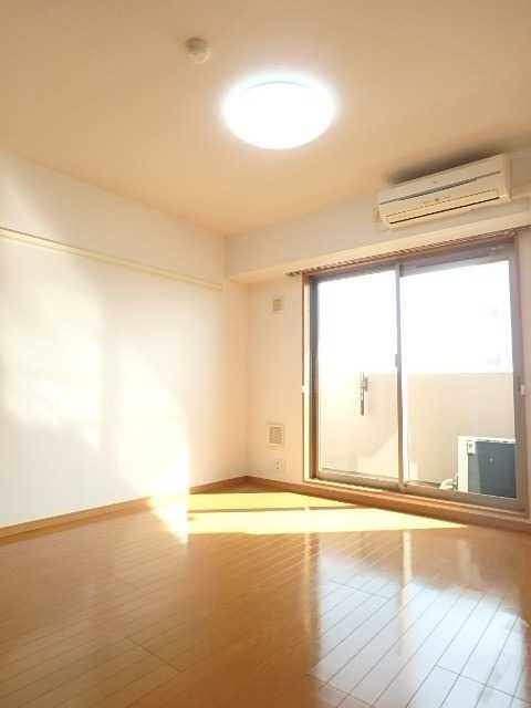 ��ʌ��������܎s��{��g�~���Q���ڂ̃}���V�����̋��ԁE���r���O