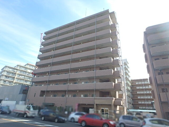 ��ʌ��������܎s��{��g�~���Q����105-6�̃}���V�����̌����O��