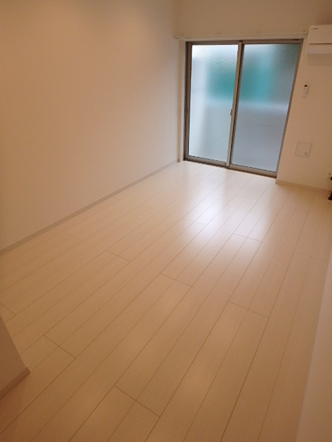 ��ʌ��������܎s��{����ؒ��S���ڂ̃}���V�����̋��ԁE���r���O