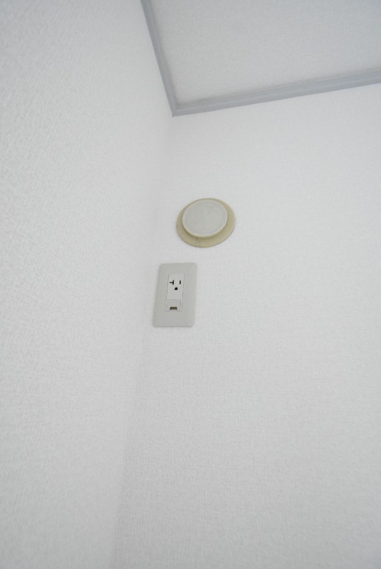 ��ʌ�����s�厚�����̃e���X�n�E�X�̂��̑��ݔ�