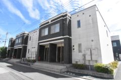 ��ʌ������s���X����13-2�̃A�p�[�g�̌����O��