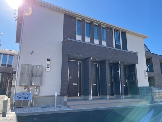 ��ʌ��������܎s���搼��{�R����45-24�̃A�p�[�g�̌����O��