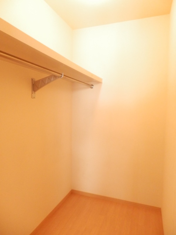 ��ʌ��������܎s�k��y�C���P���ڂ̃A�p�[�g�̎��[