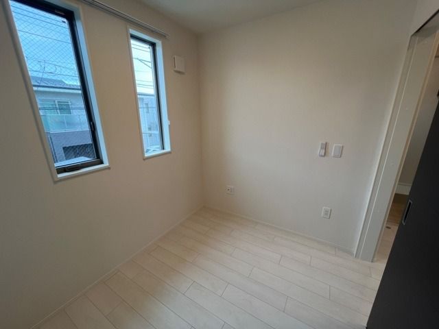 ��ʌ��������܎s���搼��{�R���ڂ̃A�p�[�g�̂��̑������E�X�y�[�X