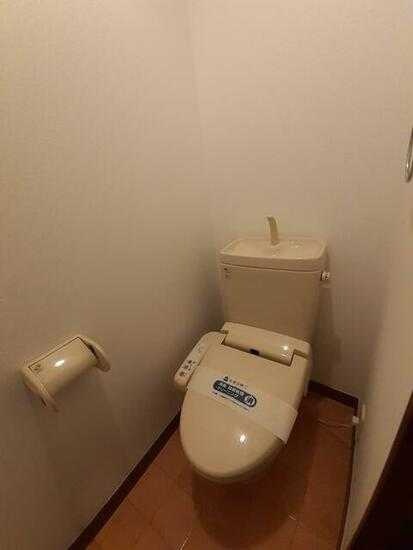 ��ʌ��k�����S�ɓޒ������R���ڂ̃}���V�����̃g�C��