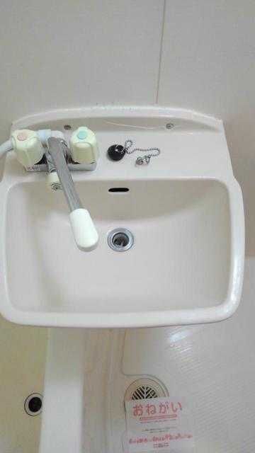 ��ʌ��������܎s��΋�{���Q���ڂ̃}���V�����̐��ʏ�