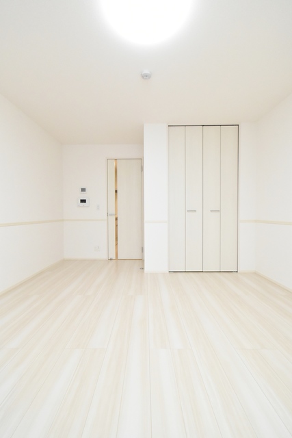 ��ʌ��������܎s�������a�c���Q���ڂ̃A�p�[�g�̂��̑������E�X�y�[�X