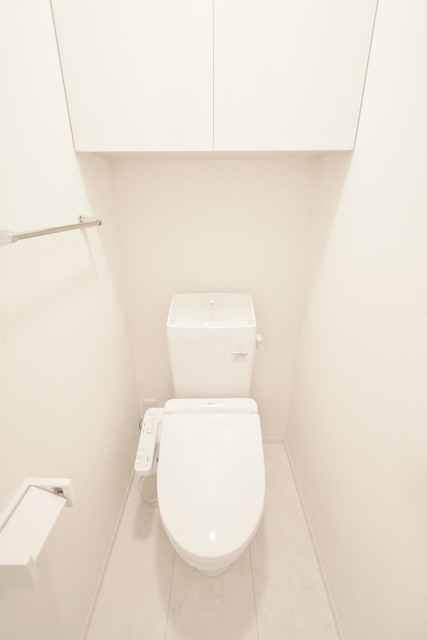 ��ʌ��������܎s�������a�c���Q���ڂ̃A�p�[�g�̃g�C��