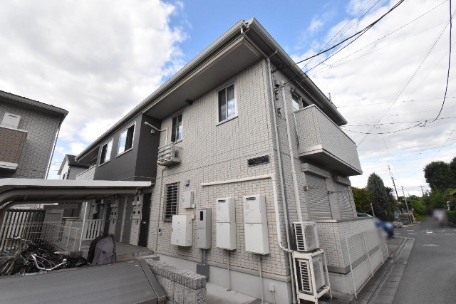 ��ʌ��������܎s�΋擹�c�y�Q���ڂ̃A�p�[�g�̌����O��