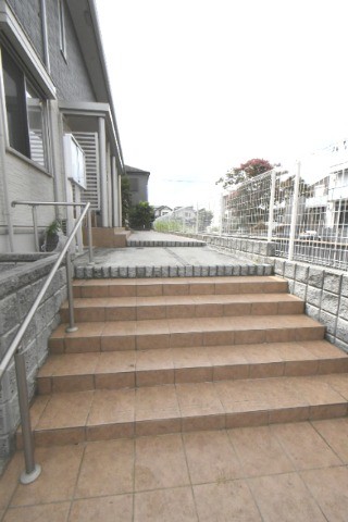 ��ʌ��������܎s������t���Q���ڂ̃A�p�[�g�̃G���g�����X