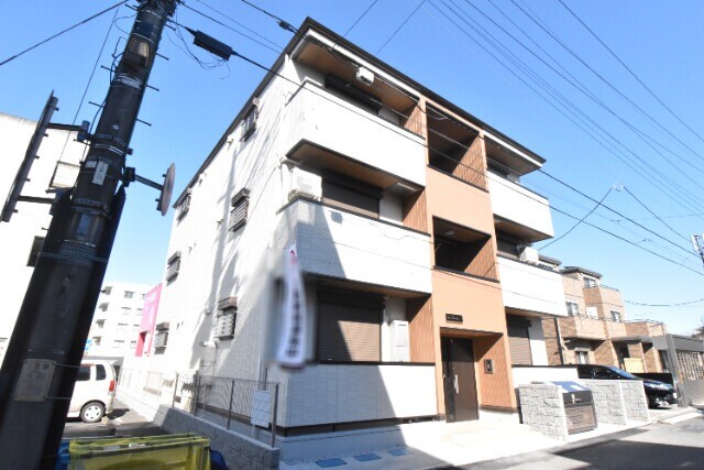 ��ʌ��������܎s��{��听���Q����171-2�̃A�p�[�g�̌����O��