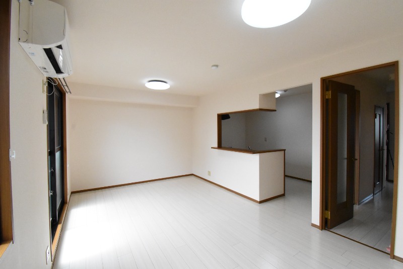 ��ʌ��������܎s������厚�쒆�ۂ̃A�p�[�g�̋��ԁE���r���O