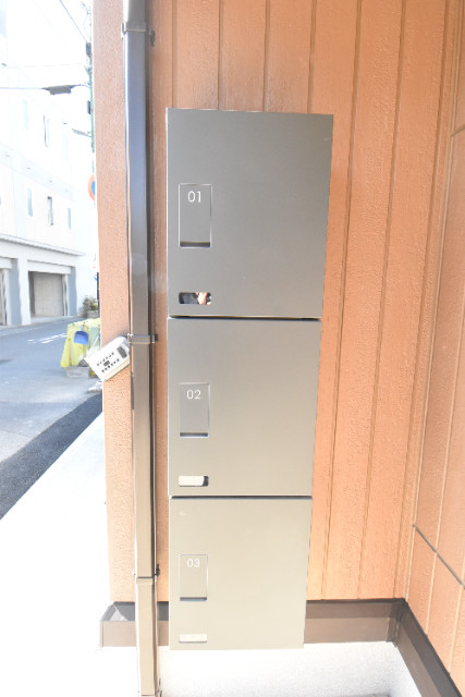 ��ʌ��������܎s��{��听���Q���ڂ̃A�p�[�g�̂��̑�