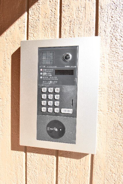 ��ʌ��������܎s��{��听���Q���ڂ̃A�p�[�g�̂��̑�