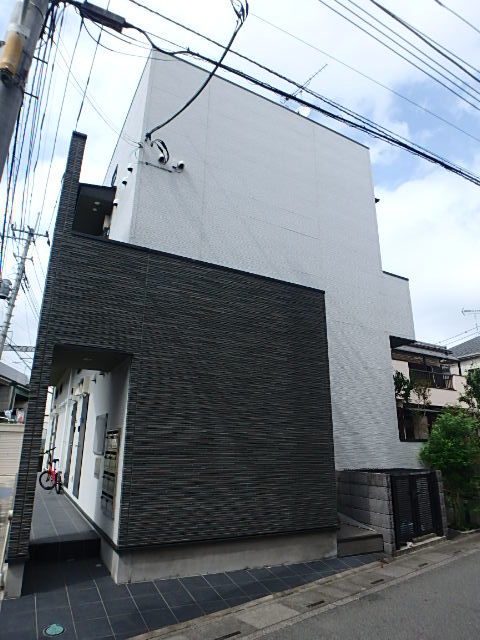 ��ʌ��������܎s�k�捡�H���̃A�p�[�g�̃G���g�����X