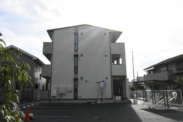 ��ʌ�����s�����P����3-11�̃A�p�[�g�̌����O��