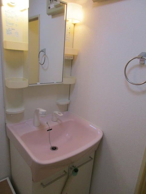 ��ʌ��������܎s��΋���؂P���ڂ̃}���V�����̐��ʏ�