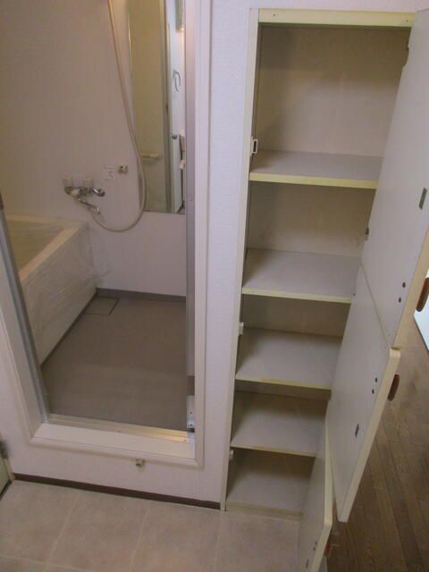 ��ʌ��������܎s��΋���؂P���ڂ̃}���V�����̂��̑�