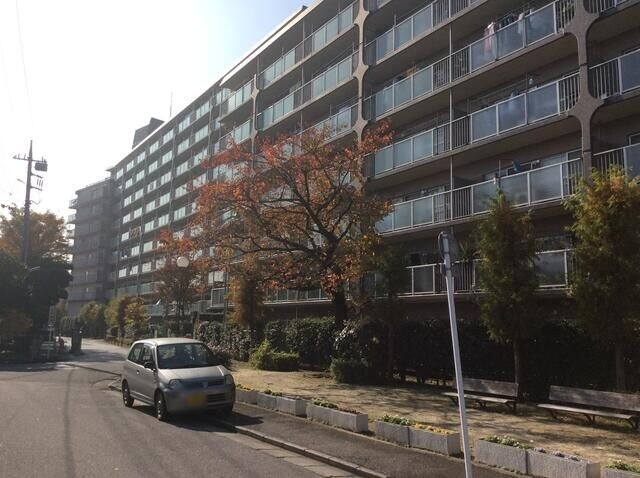 ��ʌ��������܎s��΋���؂P���ڂ̃}���V�����̌����O��