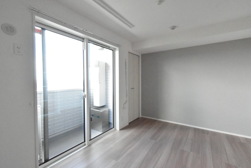 ��ʌ��������܎s�΋�厚����c�̃}���V�����̋��ԁE���r���O